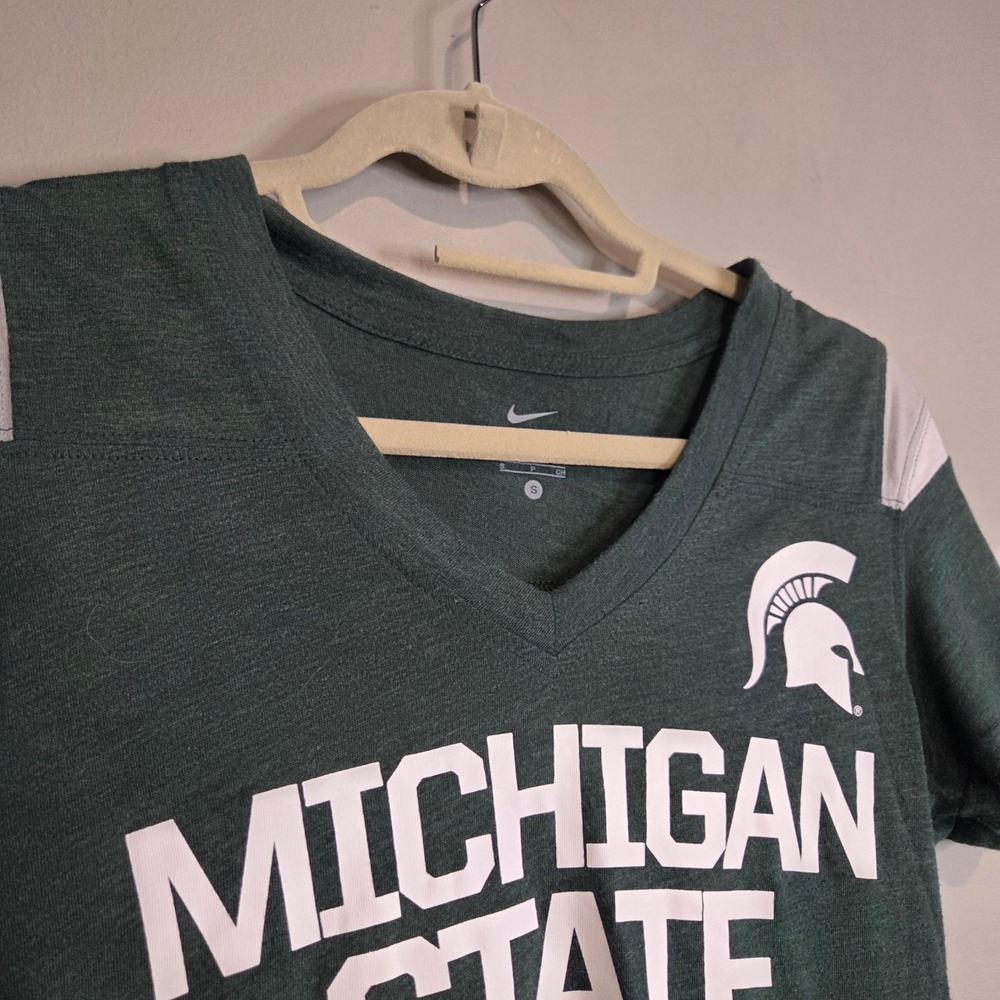 NCAA Michigan State Spartans Football V-Neck Jersey T-Shirt Womens Small Green